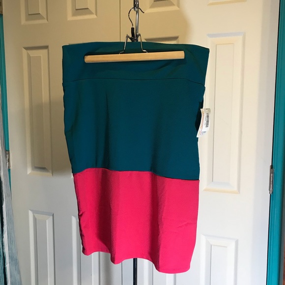LuLaRoe Cassie pencil skirt 2X teal and hot pink - Picture 4 of 7